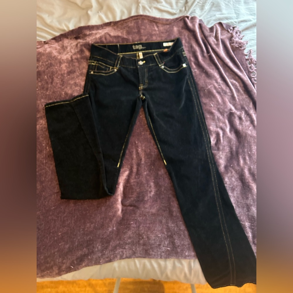 Tag jeans practically new size 30